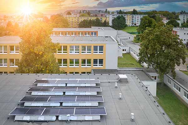 Business solar panels Manchester for office buildings